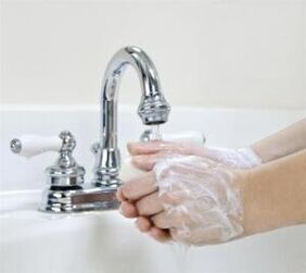 Prevenindo a infecção por vermes - lavar as mãos